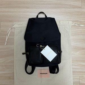 미닛뮤트 클로 백팩 블랙