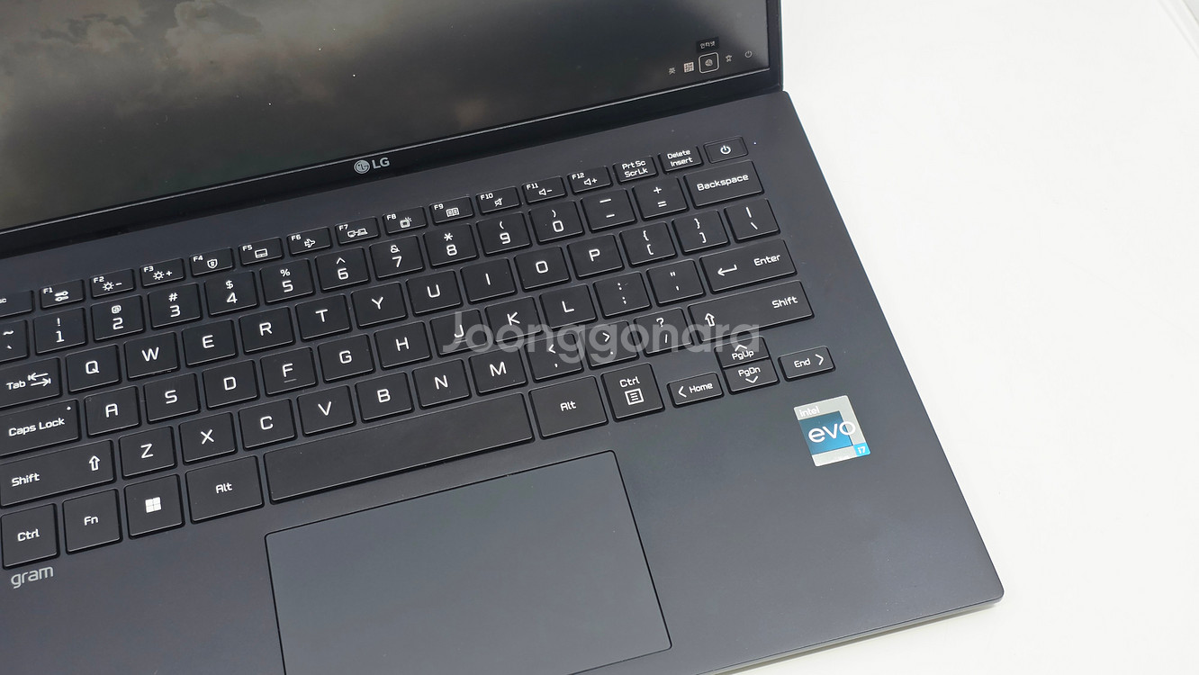 LG그램 14인치 i7 12세대 14ZB90Q-G.AAC6U1 블랙 중고노트북--1