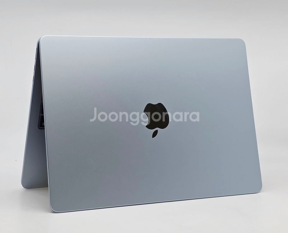 맥북에어13 M4 16GB 256GB 스카이블루 풀박스 중고 배터리효율 100%--5
