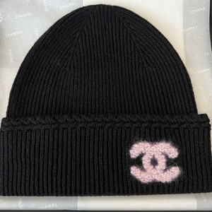 샤넬 CC로고 니트 비니