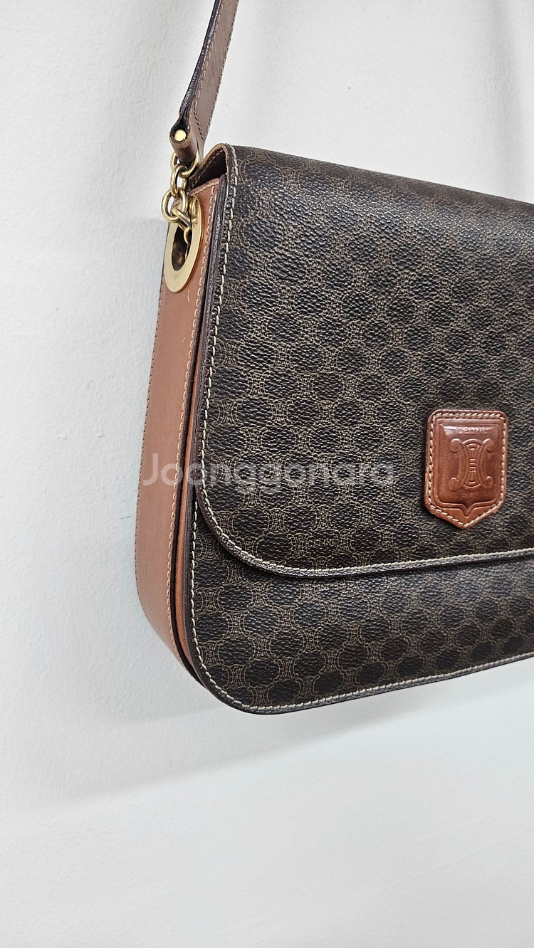 (정품)셀린느 빈티지 마카담 파리 라벨 크로스백--1