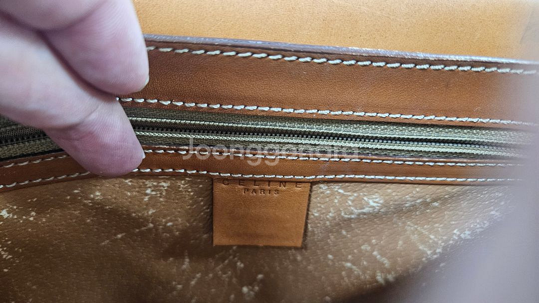 (정품)셀린느 빈티지 마카담 파리 라벨 크로스백--8