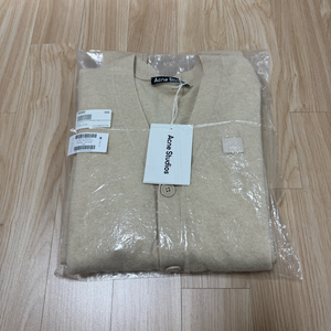 아크네 스튜디오 가디건