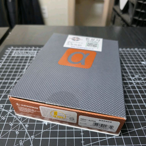 레더맨 웨이브 알파 멀티툴 팝니다.