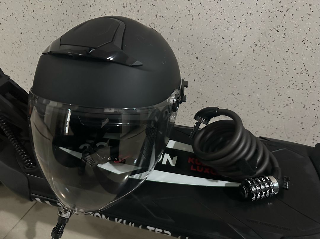 저번달에 산 미니모터스 듀얼트론 로보론