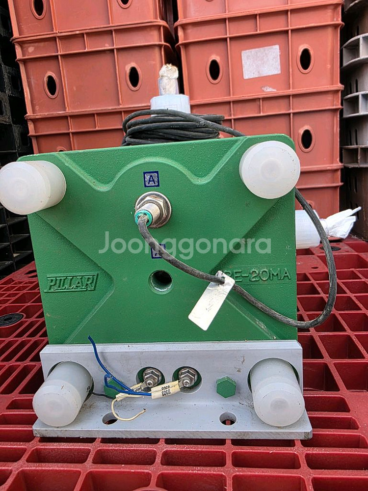 PILLAR 벨로우즈펌프 PE-20MA-P19--1