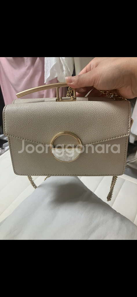 찰스앤키스 스톤엠벨리쉬드버클 숄더백--1