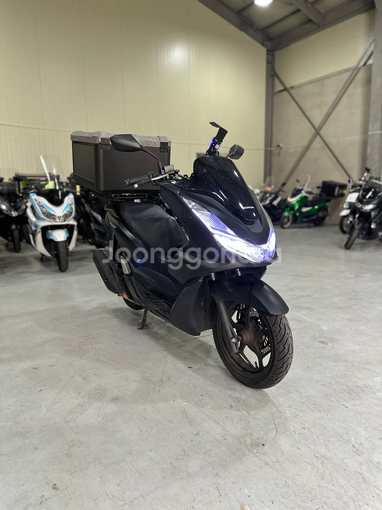 혼다 22년식 Pcx125 6만Km 깔끔한 차량 판매합니다.--0