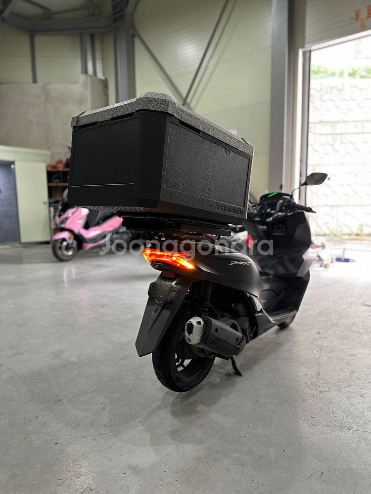 혼다 22년식 Pcx125 6만Km 깔끔한 차량 판매합니다.--6