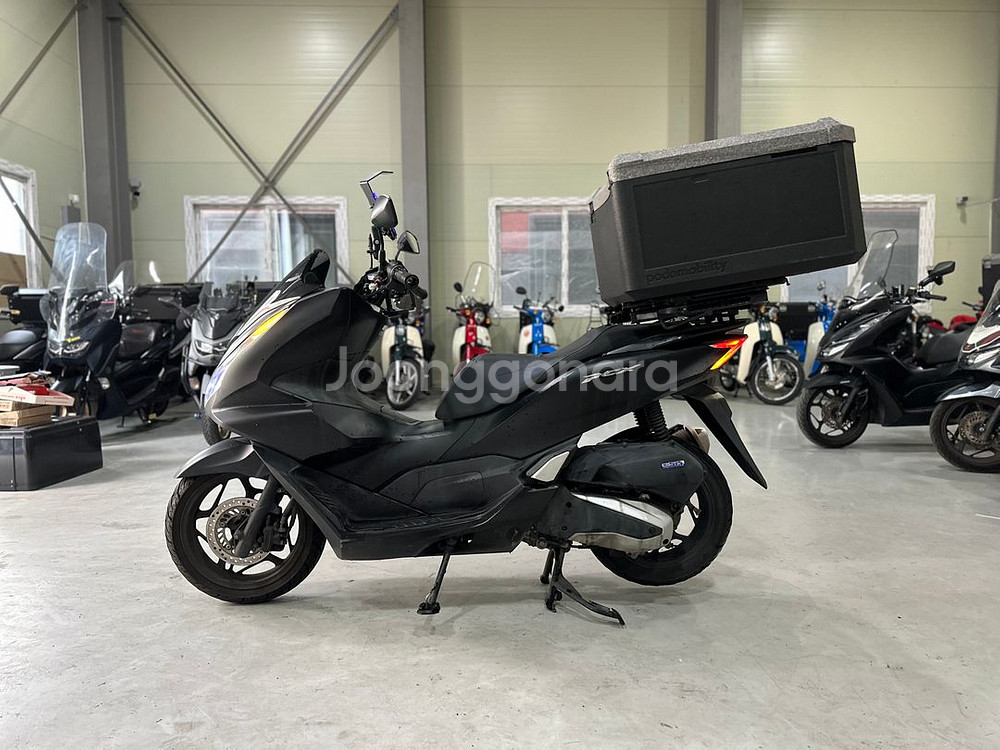 혼다 22년식 Pcx125 6만Km 깔끔한 차량 판매합니다.--3