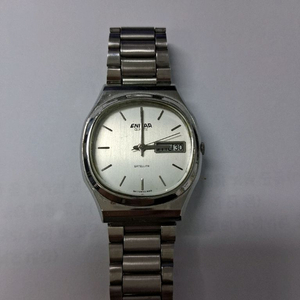 애니카 쿼츠시계