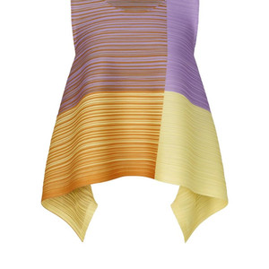 플리츠플리즈 25년 3월 포톤 바운스 탑(새상품)