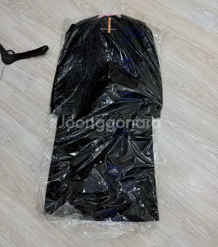 한섬)MINE마인 가디건 겸 벨티드원피스F--9