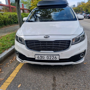 2016년 11월등록 카니발 하이리무진 판매합니다.