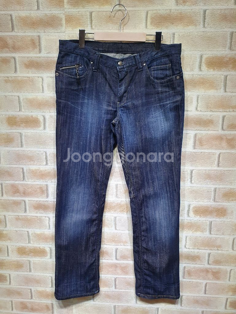 C.N.C.이태리 정품 블루워싱 쎄미배기 데님팬츠 32--0