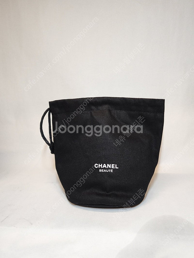 샤넬 뷰티 파우치 블랙 복조리--1