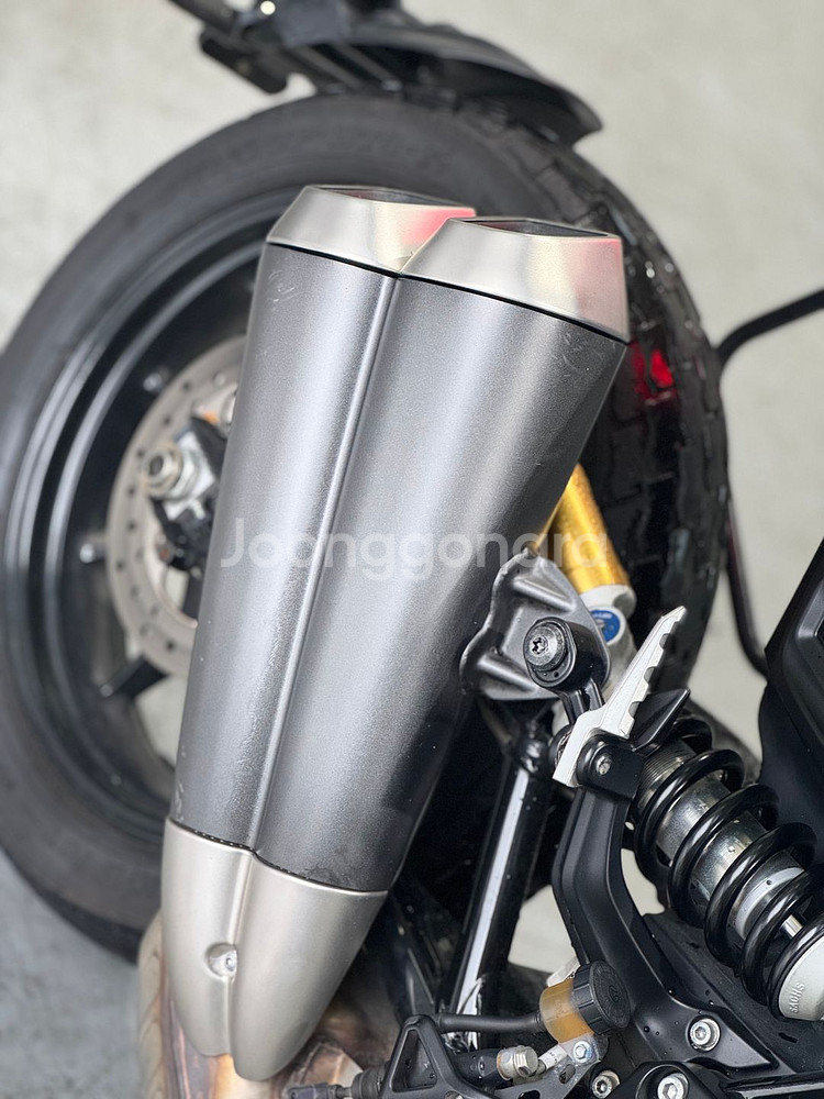 인디안 ftr1200s 19년식5천 km 신차급 판매--7