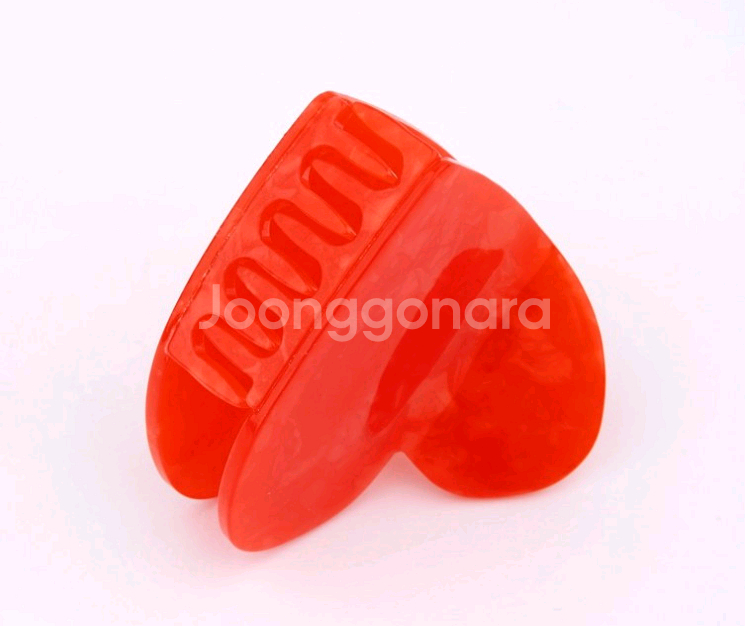 쿠쿠수제뜨 리본 + 하트 집게핀(레드)--4