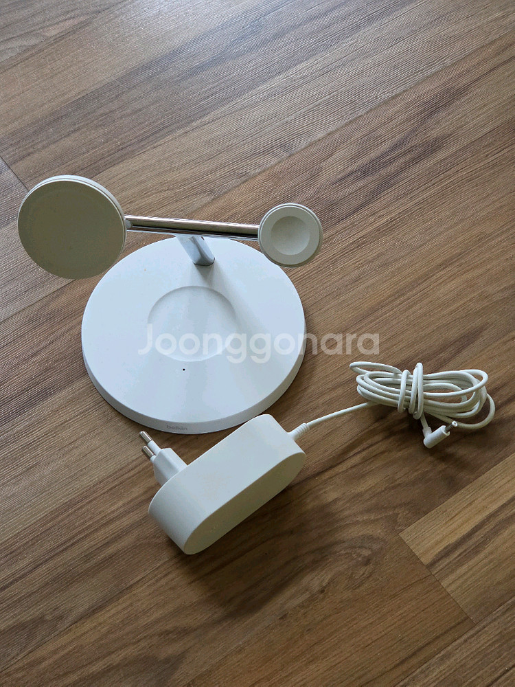 벨킨 3in1 무선충전기--0