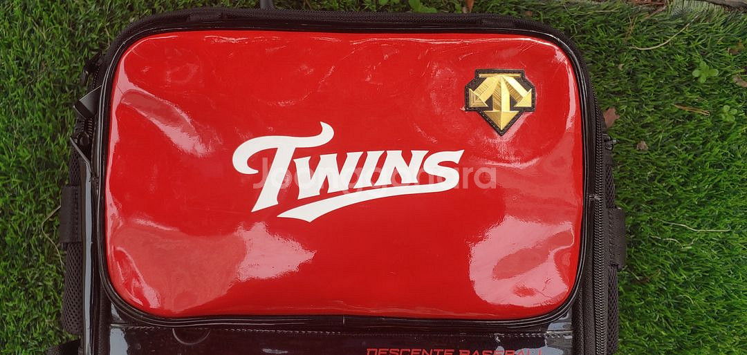 LG 트윈스 데상트 백팩 가방--5