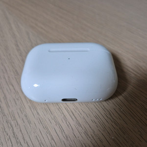 에어팟 프로2 C타입 케이스 판매합니다.