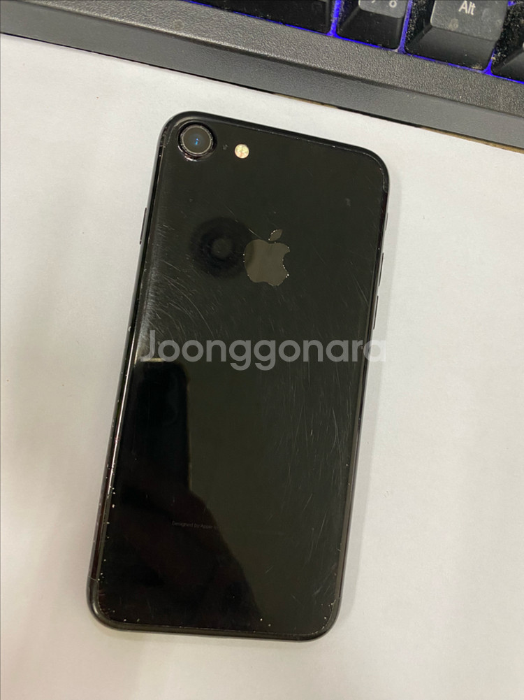 아이폰7 제트블랙 액정SS급 256GB 빈티지카메라--0