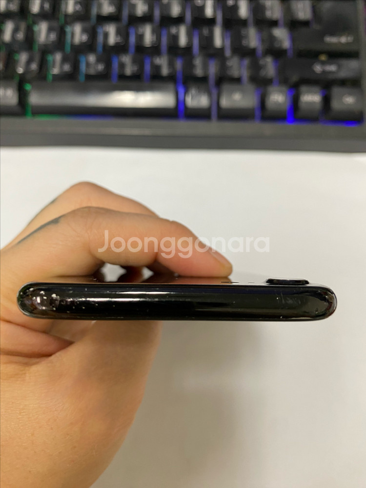 아이폰7 제트블랙 액정SS급 256GB 빈티지카메라--3
