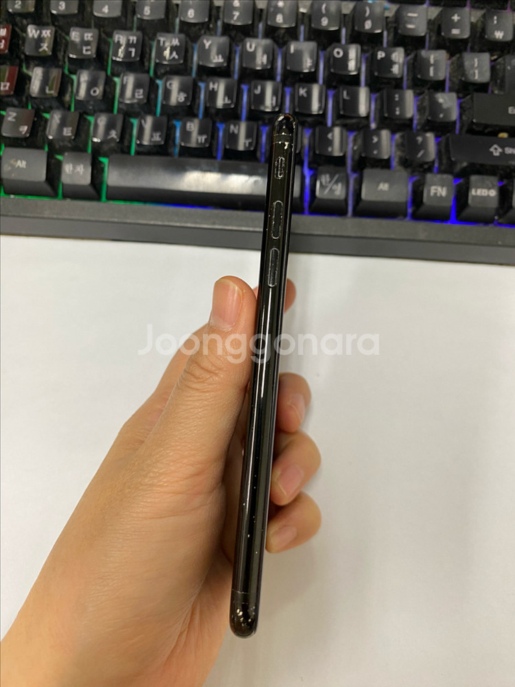 아이폰7 제트블랙 액정SS급 256GB 빈티지카메라--4