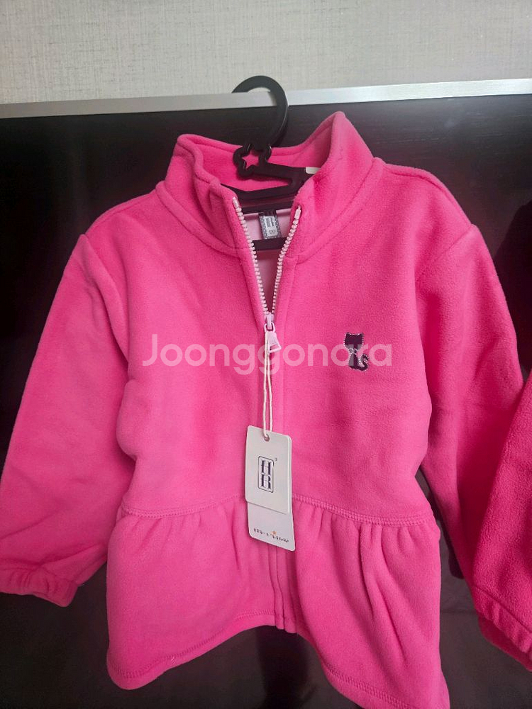 쌍둥이옷정리. 기모 핫핑크 점퍼--1