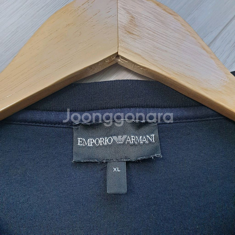 엠포리오 아르마니 네오프렌 긴팔티셔츠 오버핏 XL사이즈--3