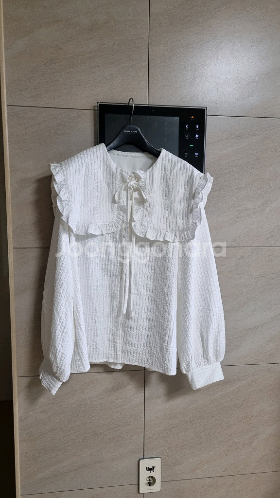 쿠오세 프릴카라 블라우스--0