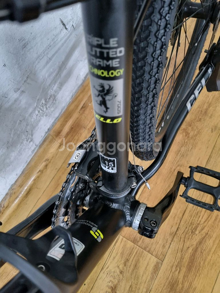 첼로 볼더3.0 데오레급 30단 MTB자전거(15인치)--4