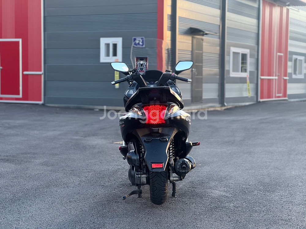 보이저125 21년식 3만키로 마실용스쿠터판매합니다--5