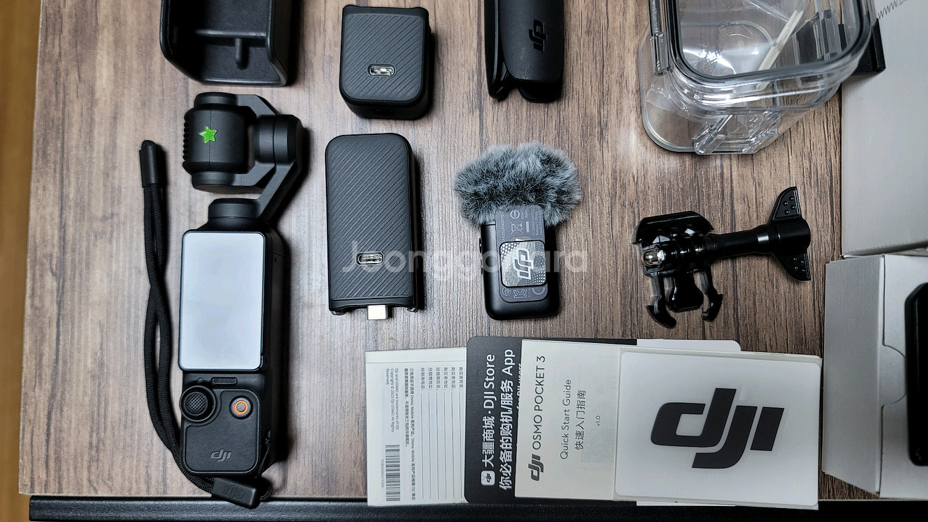 DJI 오즈모 포켓3 크리에이터 콤보--0