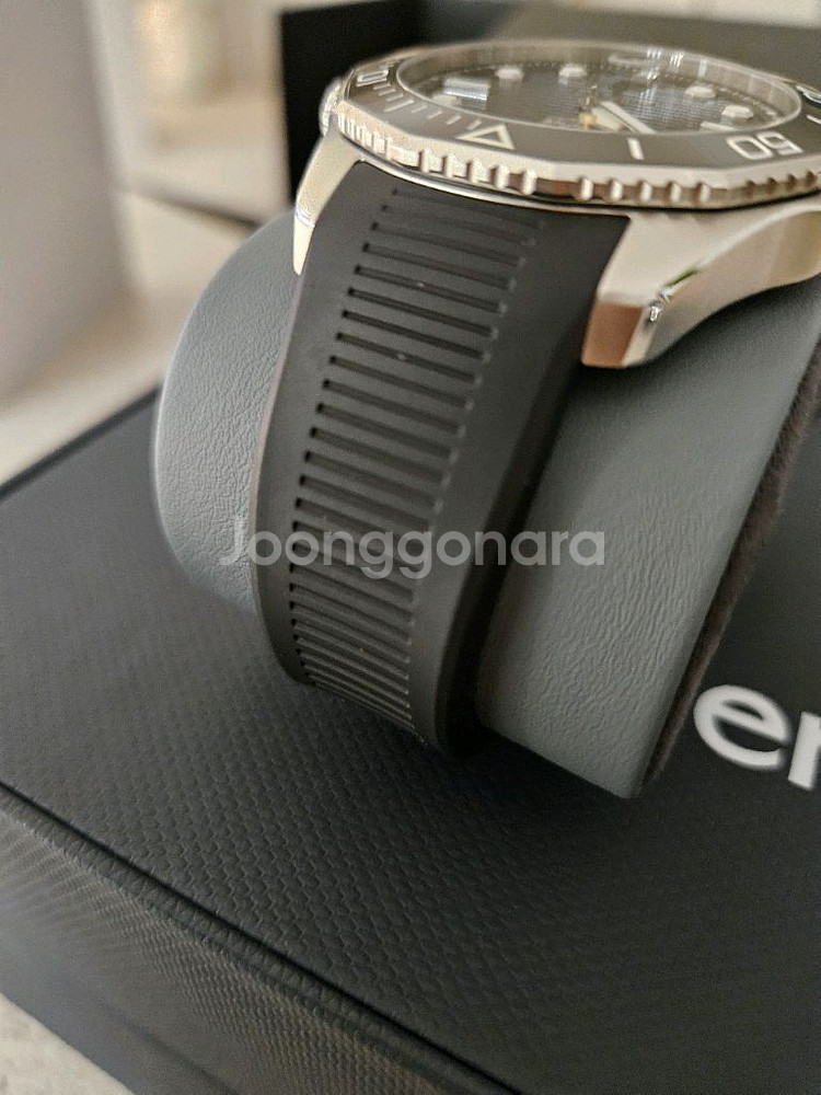 태그호이어 태그호이어프로페셔널300 아쿠아레이서300--4