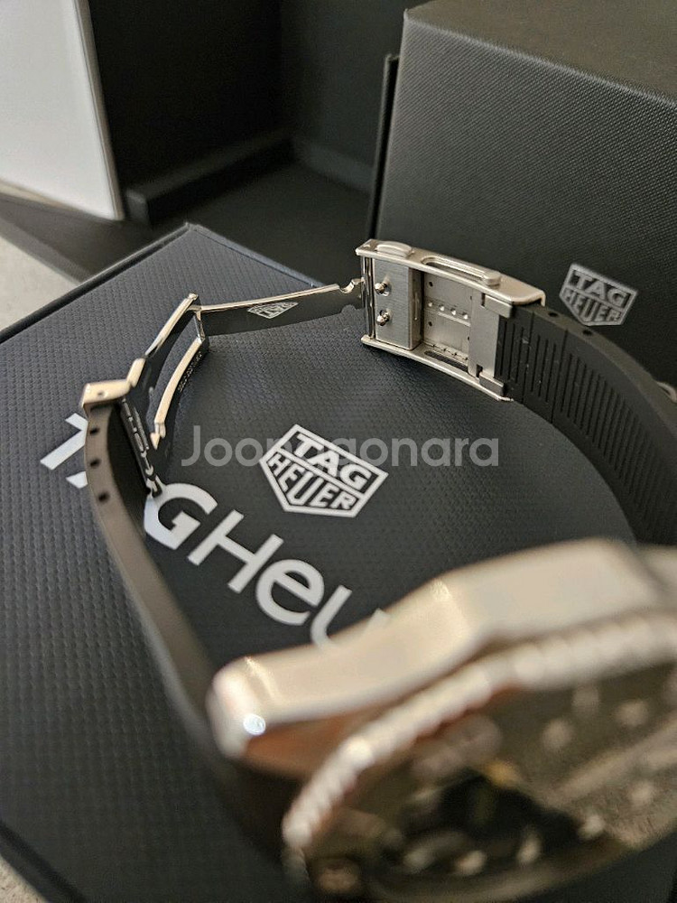 태그호이어 태그호이어프로페셔널300 아쿠아레이서300--8