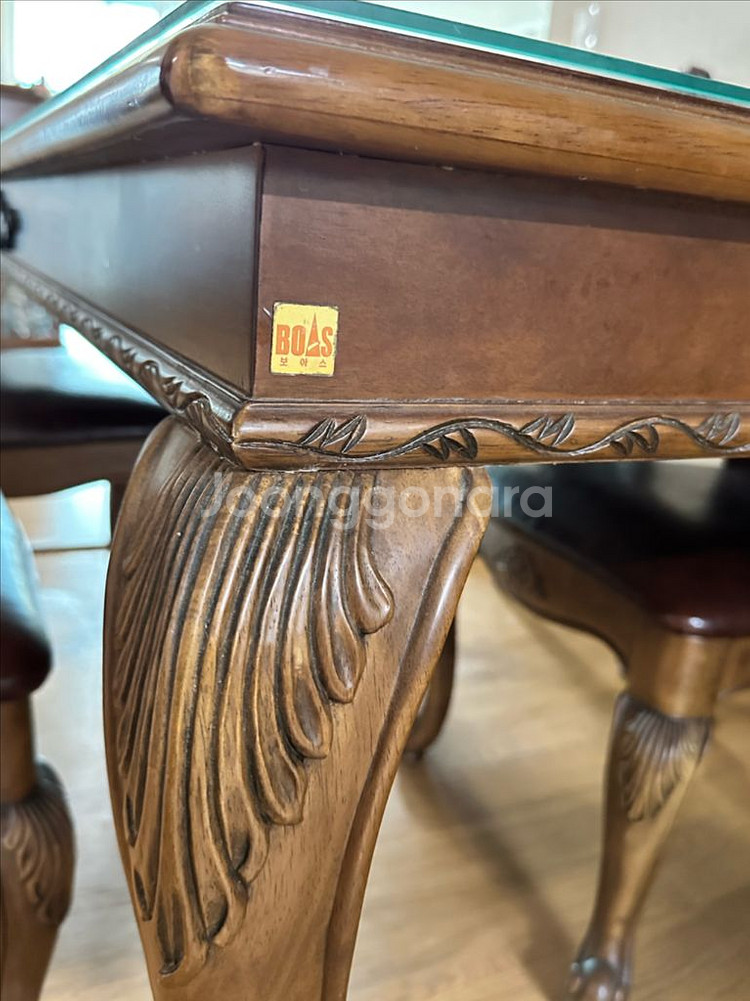 클래식 6인용 식탁세트--4