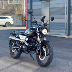 부캐너125 20년식 8천km 깔끔한 차량 저렴히 판매합니다