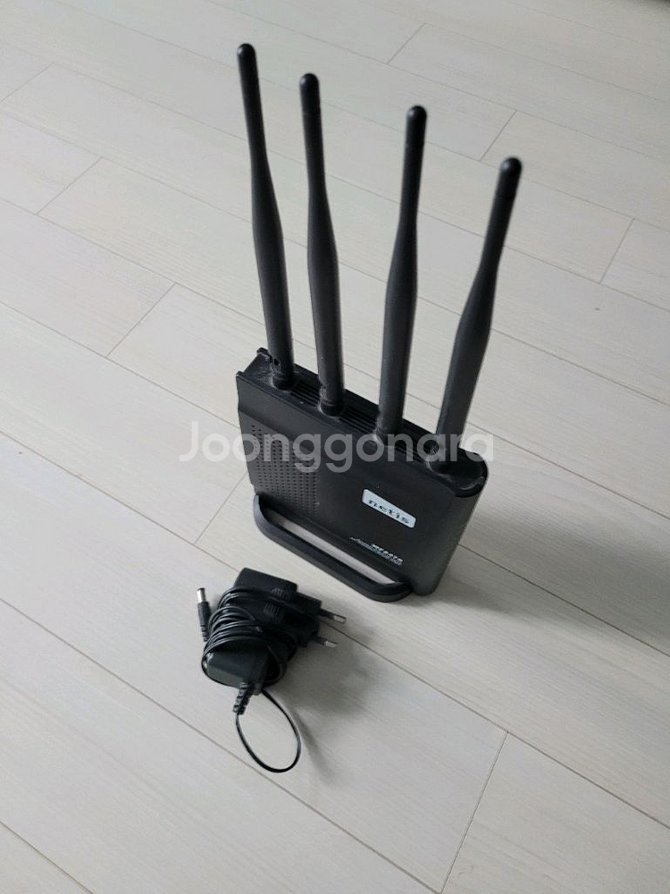 네티스 WF2470 유무선공유기--0