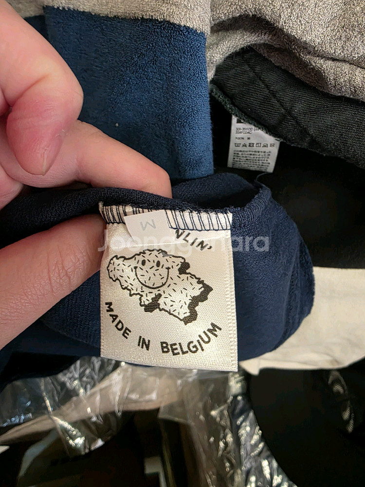 하울린 반팔티 M사이즈 시생품--4