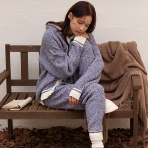 오끌레르 니트 후드 상하의 세트(새상품)