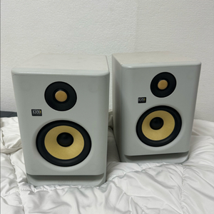 krk rokit 5 g4 화이트