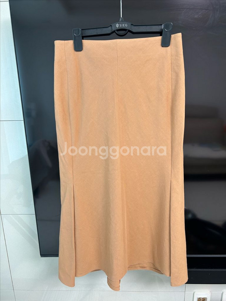 한섬 랑방컬렉션 스커트 (새상품)--2