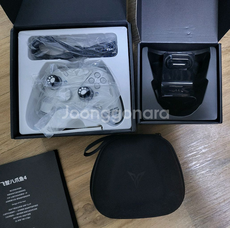 플라이디지 Apex 4 컨트롤러+충전독+파우치--1