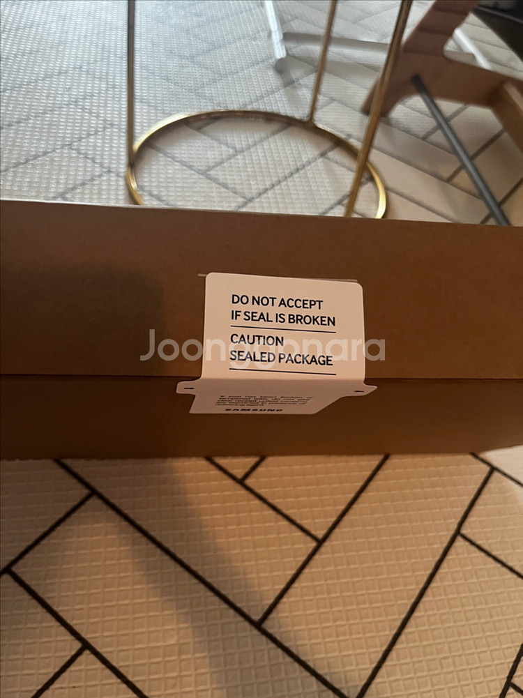 삼성갤럭시 북4 NT750XGR-A51AG 미개봉 새제--1