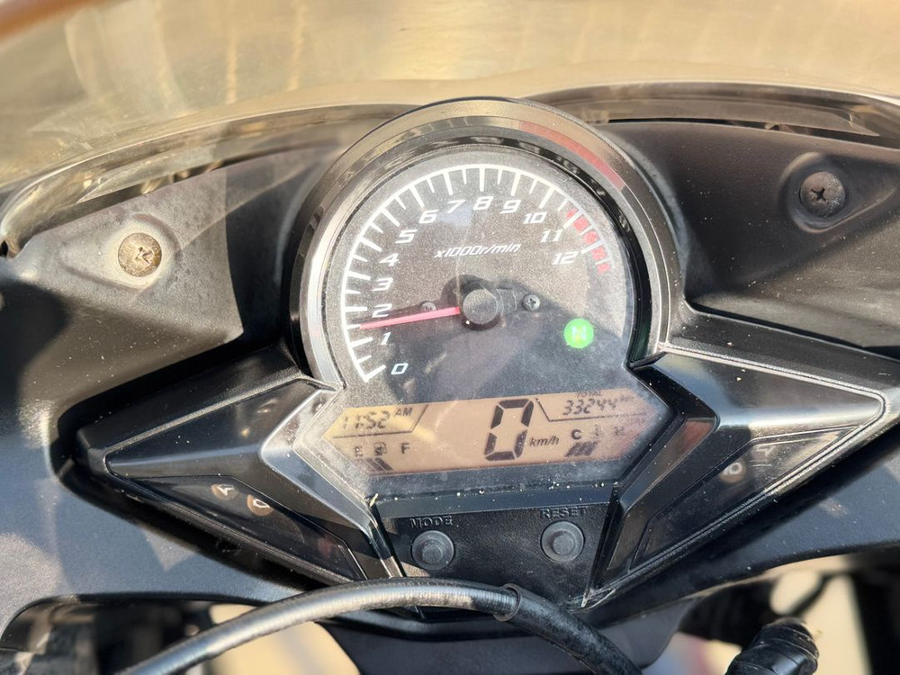 혼다cbr125r 14년식 3만km 흑마 저렴히 판매합니다 이미지