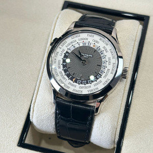 파텍필립 월드타임 화이트 골드 5230G 2021년식