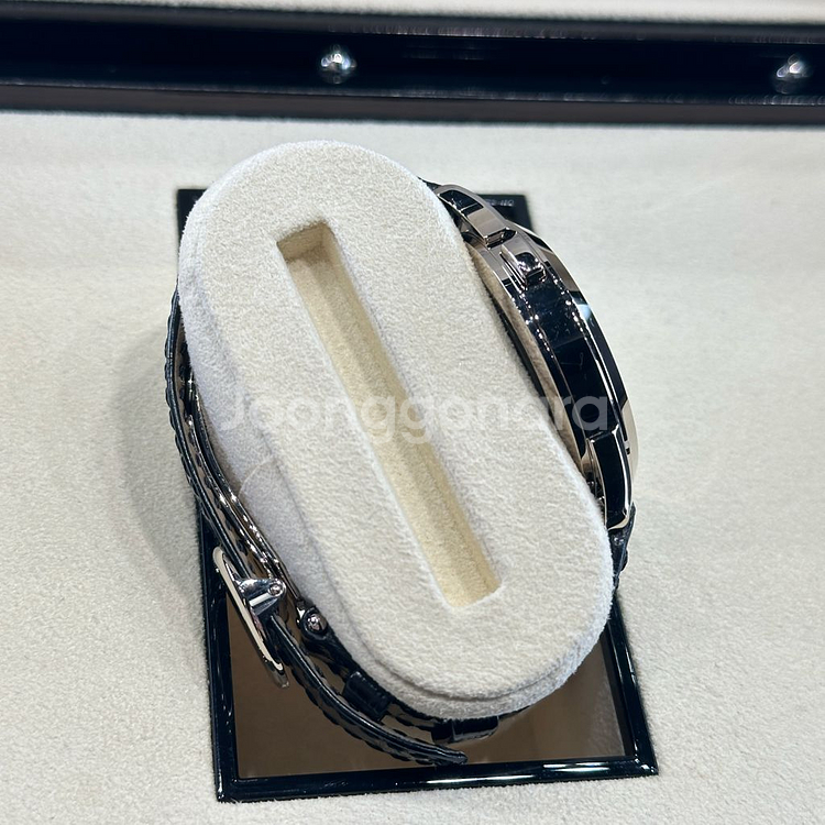 파텍필립 월드타임 화이트 골드 5230G 2021년식--2