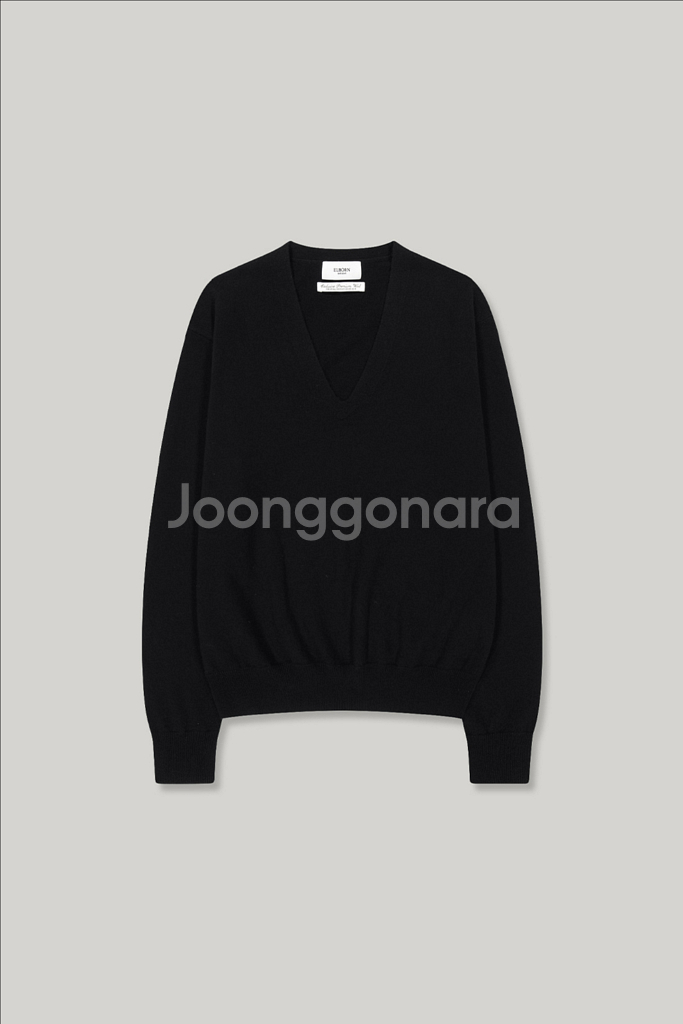 (한번착용)엘보른 티아나 브이넥 니트 블랙 34사이즈--2