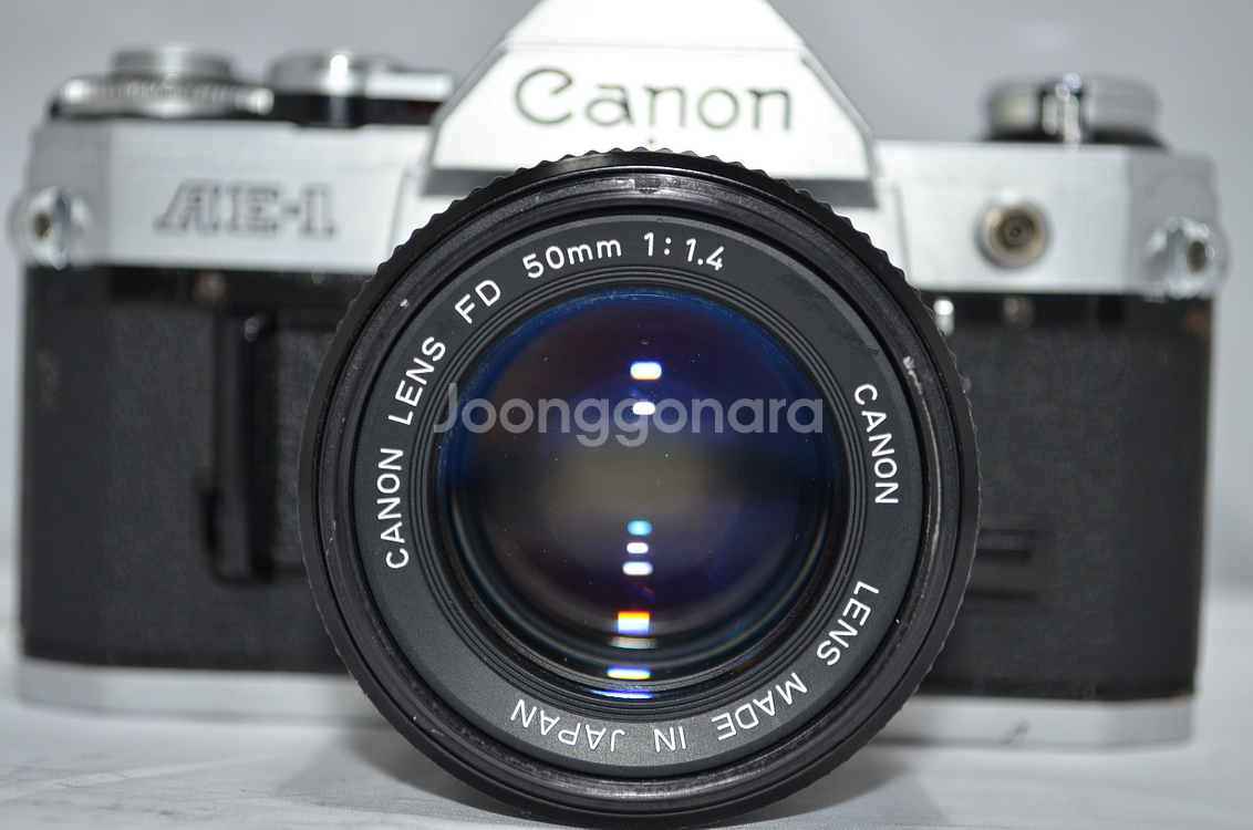 캐논 AE-1 필름카메라 바디+렌즈FD50mm 1:1.4팝니다--5